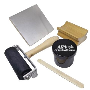 Kit básico para toma de impresiones dactilares