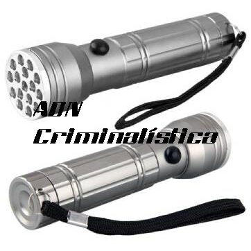 Linterna de 15 LED's UV/Blanca + Puntero Laser
